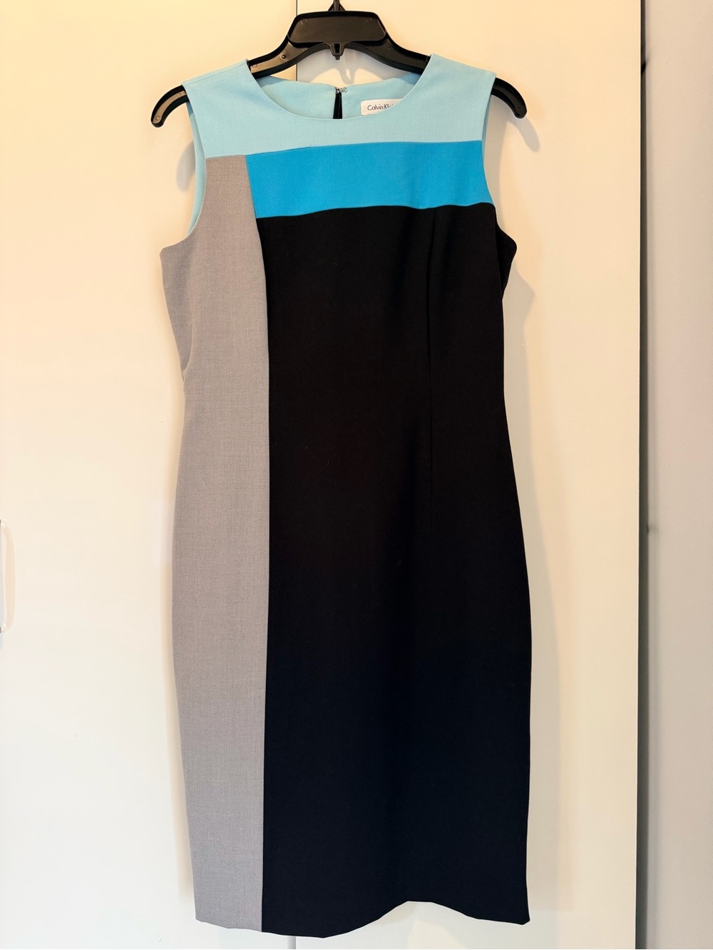 Calvin Klein Black, Gray & Aqua Colorblock Sheath Dress